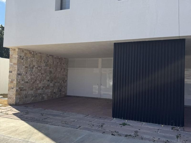 Renta Estudio Amueblado - Montes de Ame Norte Mérida